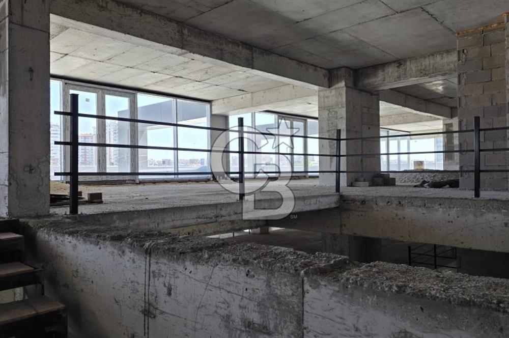 Yeşilova'da 300 m² Kiralık Dükkân