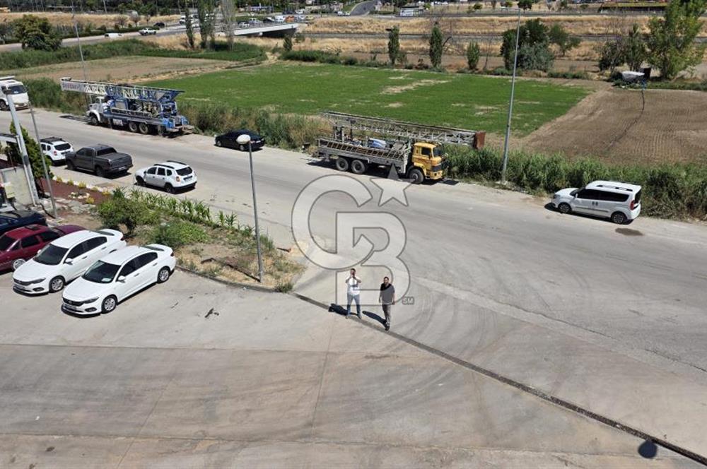 Yeşilova'da 300 m² Kiralık Dükkân