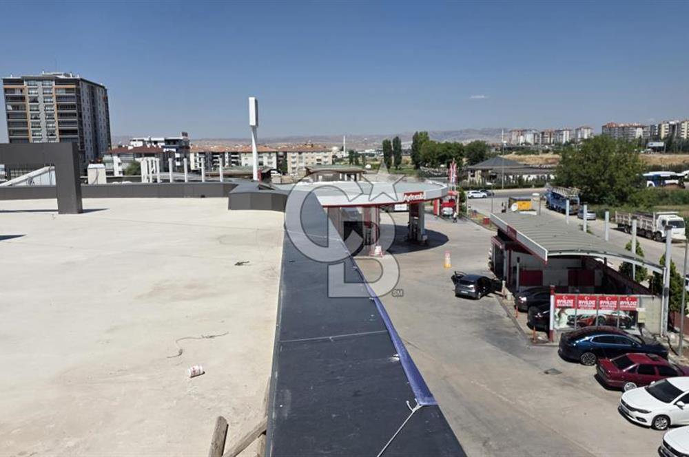 Yeşilova'da 300 m² Kiralık Dükkân