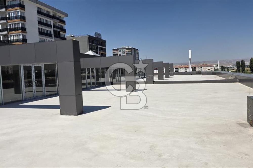 Yeşilova'da 300 m² Kiralık Dükkân