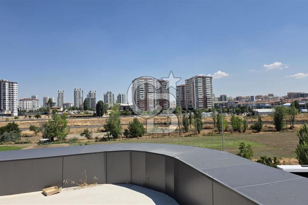 Yeşilova'da 300 m² Kiralık Dükkân
