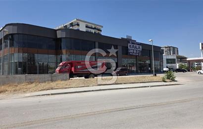 Yeşilova'da 300 m² Kiralık Dükkân