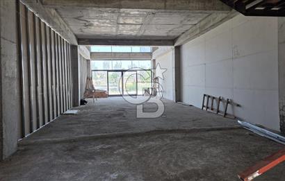 Yeşilova'da 300 m² Kiralık Dükkân