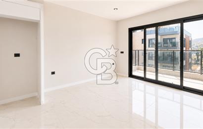 Dikili Çandarlı'da Site İçinde Satılık 1+1 Daire