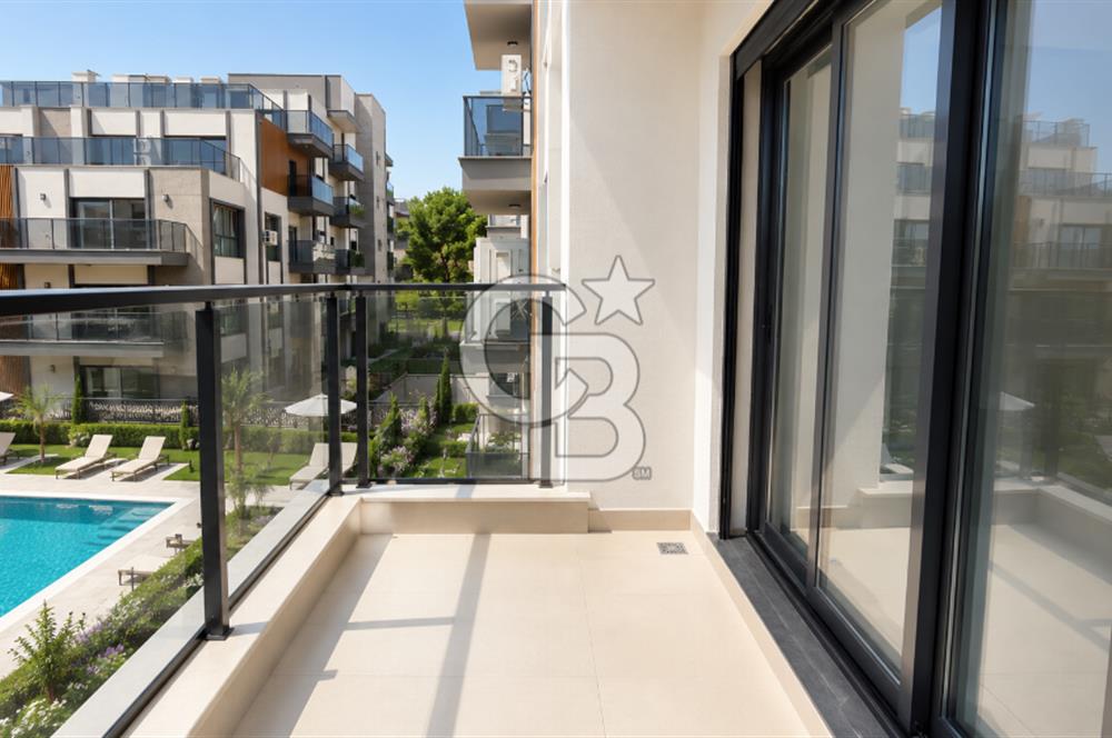 Dikili Çandarlı'da Site İçinde Satılık 1+1 Daire