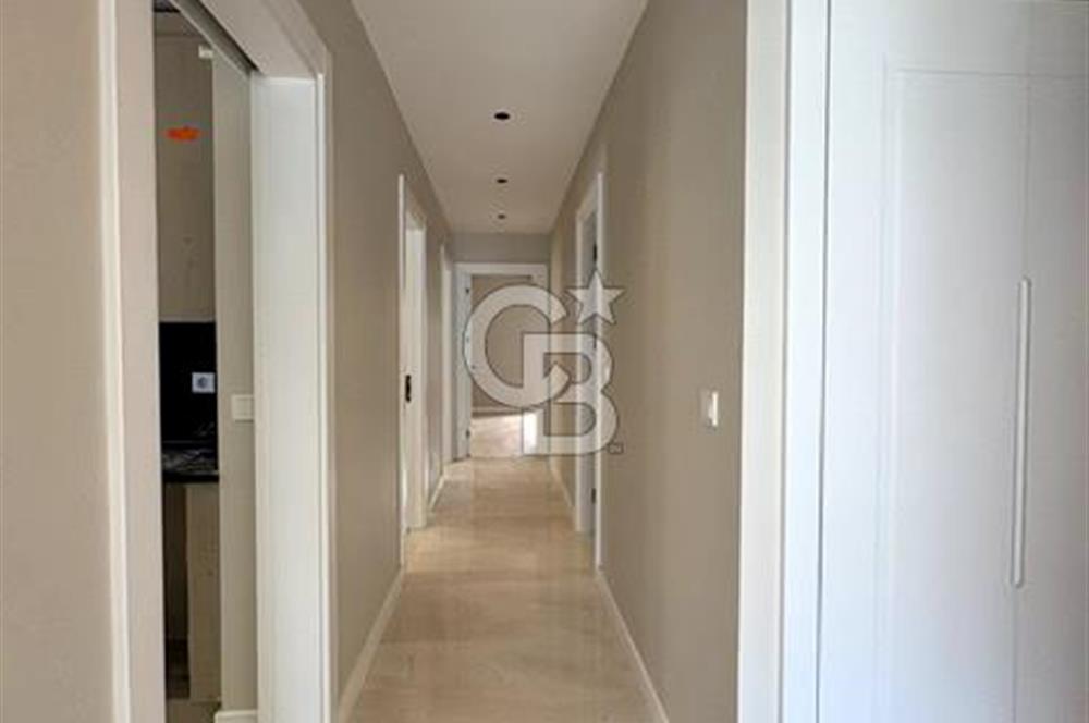 Feneryolu'nda Yüksek Giriş 3+1 Daire - Yatırım Fırsatı! 