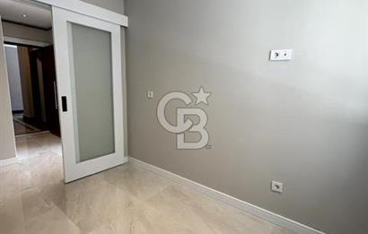 Feneryolu'nda Yüksek Giriş 3+1 Daire - Yatırım Fırsatı! 