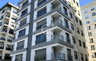 Feneryolu'nda Yüksek Giriş 3+1 Daire - Yatırım Fırsatı! 