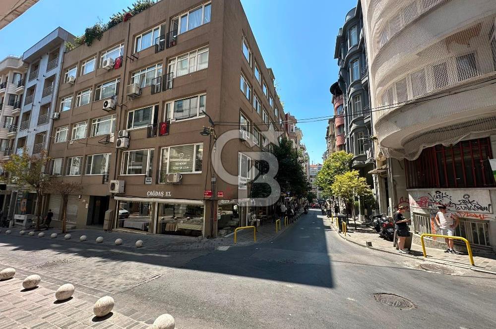 ŞİŞLİ NİŞANTAŞI HALASKARGAZİ CADDESİNE YAKIN SATILIK 75 M²