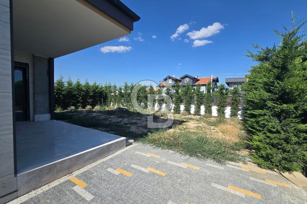 COLDWELL BANKER'DAN SELÇUKLUNUN EN ÖZEL 7+1 VİLLASI