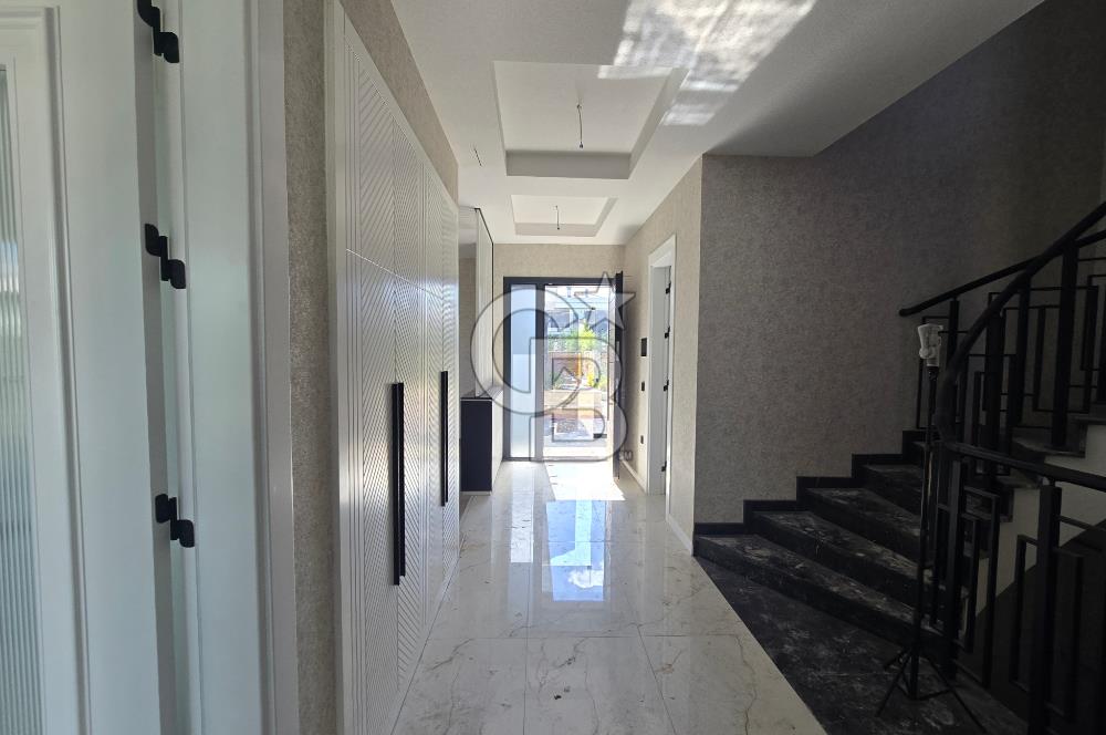 COLDWELL BANKER'DAN SELÇUKLUNUN EN ÖZEL 7+1 VİLLASI