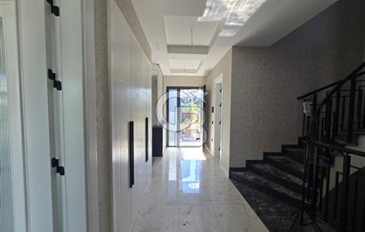 COLDWELL BANKER'DAN SELÇUKLUNUN EN ÖZEL 7+1 VİLLASI