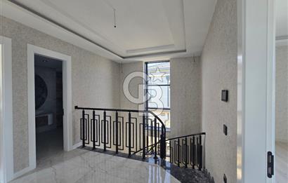 COLDWELL BANKER'DAN SELÇUKLUNUN EN ÖZEL 7+1 VİLLASI