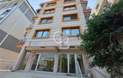 Kuşadası Camiatik'te Deniz Manzaralı 3+1 Çatı Dubleks