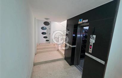 Kuşadası Camiatik'te Deniz Manzaralı 3+1 Çatı Dubleks