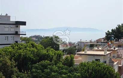 Kuşadası Camiatik'te Deniz Manzaralı 3+1 Çatı Dubleks