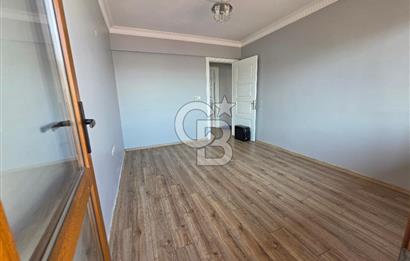 Kuşadası Camiatik'te Deniz Manzaralı 3+1 Çatı Dubleks