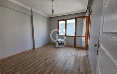 Kuşadası Camiatik'te Deniz Manzaralı 3+1 Çatı Dubleks