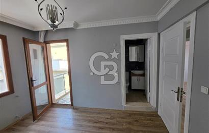 Kuşadası Camiatik'te Deniz Manzaralı 3+1 Çatı Dubleks