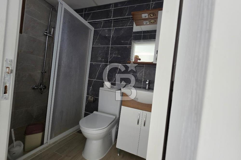 Kuşadası Camiatik'te Deniz Manzaralı 3+1 Çatı Dubleks