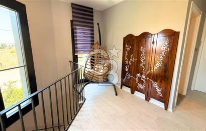 CUNDA ADASI’NDA DENİZE 100 METRE | 700 m² ARSADA ÖZEL YAPIM BAHÇELİ MÜSTAKİL VİLLA