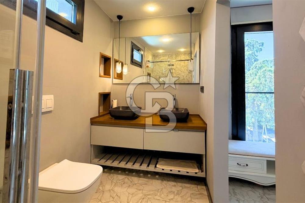CUNDA ADASI’NDA DENİZE 100 METRE | 700 m² ARSADA ÖZEL YAPIM BAHÇELİ MÜSTAKİL VİLLA