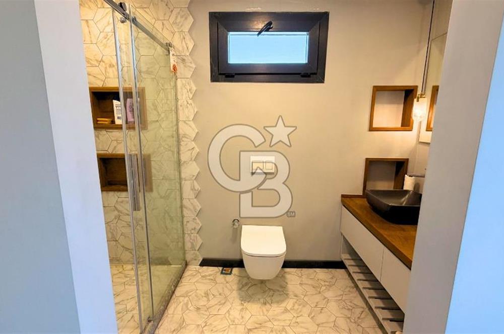 CUNDA ADASI’NDA DENİZE 100 METRE | 700 m² ARSADA ÖZEL YAPIM BAHÇELİ MÜSTAKİL VİLLA