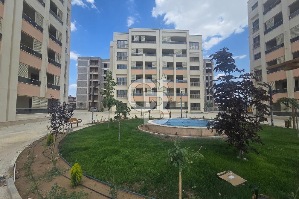 COLDWELL BANKER'DAN SARA SUİT'TE 4+1 SATILIK LÜKS DAİRE