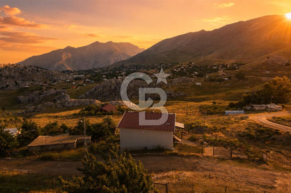 Konyaaltı / Çağlarca Feslikan Yaylası'nda Satılık Konut İmarlı 366 m² Arsa (Prefabrik EV)