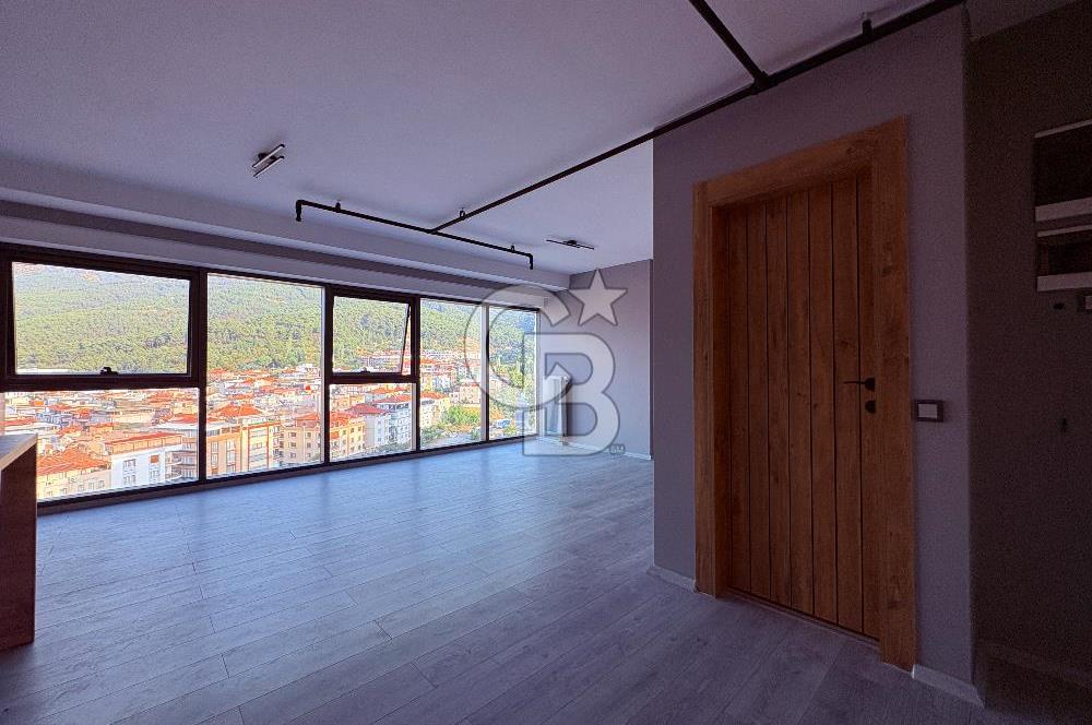 Manisa Meydan Projesinde Kiralık 1+1 Ofis