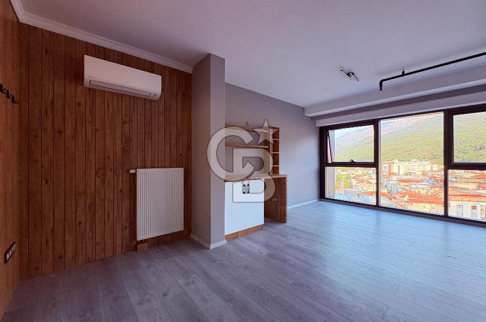Manisa Meydan Projesinde Kiralık 1+1 Ofis