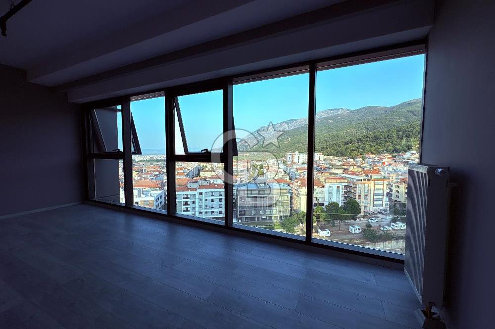 Manisa Meydan Projesinde Kiralık 1+1 Ofis