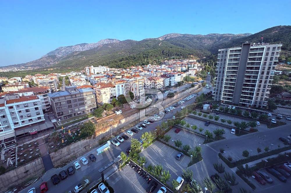 Manisa Meydan Projesinde Kiralık 1+1 Ofis