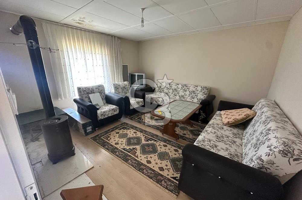 SAKARYA KAYNARCA'DA ASFALT YOLA CEPHE 711 M2 TARLA