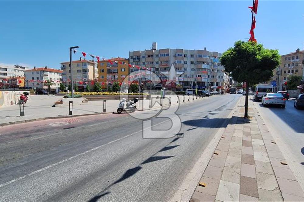 ÇANAKKALE DEMİRCİOĞLUNDA KOMPLE TADİLATLI ARAKAT 2+1 SATILIK DAİRE