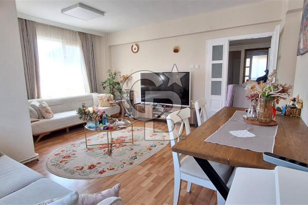 ÇANAKKALE DEMİRCİOĞLUNDA KOMPLE TADİLATLI ARAKAT 2+1 SATILIK DAİRE