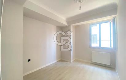 Gömeç Atatürk Caddesi Üzerinde Satılık 1+1 Asansörlü Daire