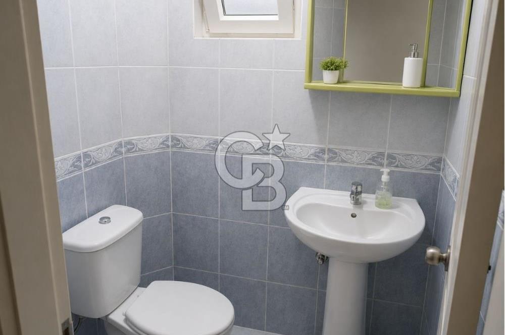 ALTINOVA'DA DENİZE SIFIR KONUMDA 6+1 TRİPLEKS VİLLA