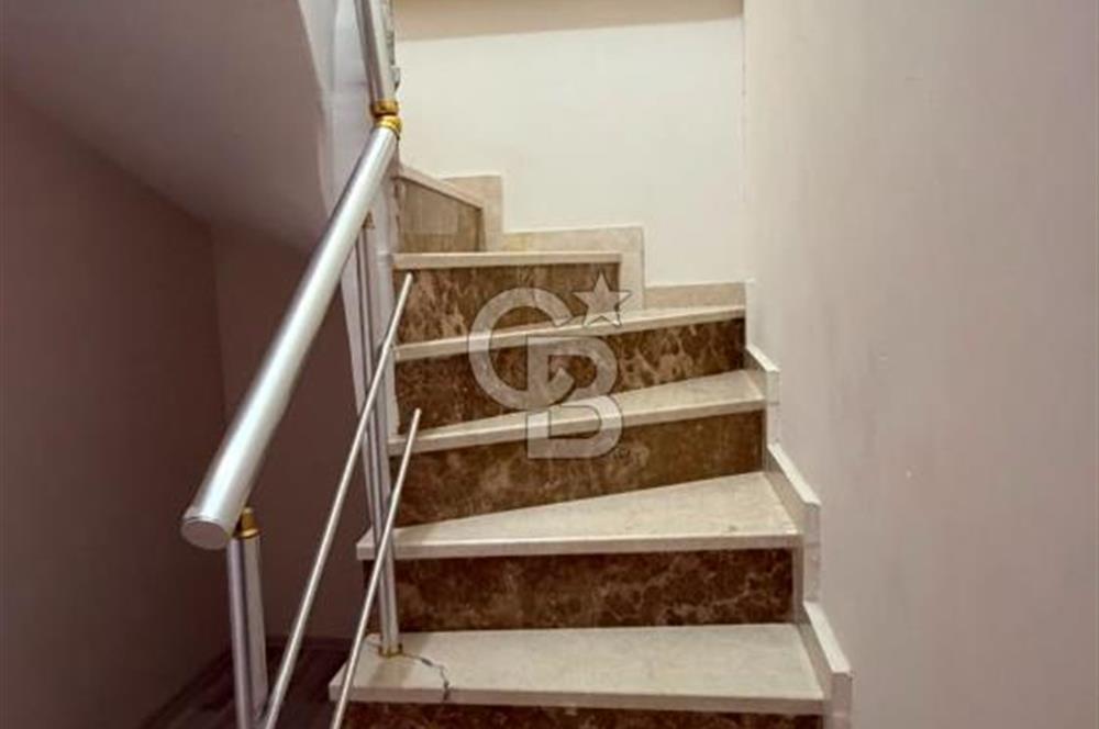 Bursa Gemlik Küçükkumla’da Deniz Manzaralı Satılık 5+1 Dubleks Daire