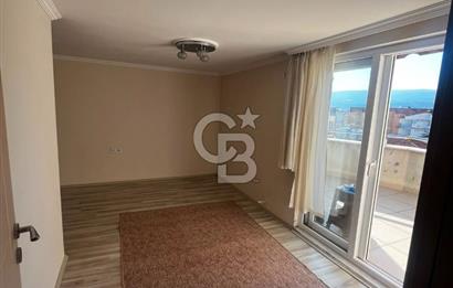 Bursa Gemlik Küçükkumla’da Deniz Manzaralı Satılık 5+1 Dubleks Daire