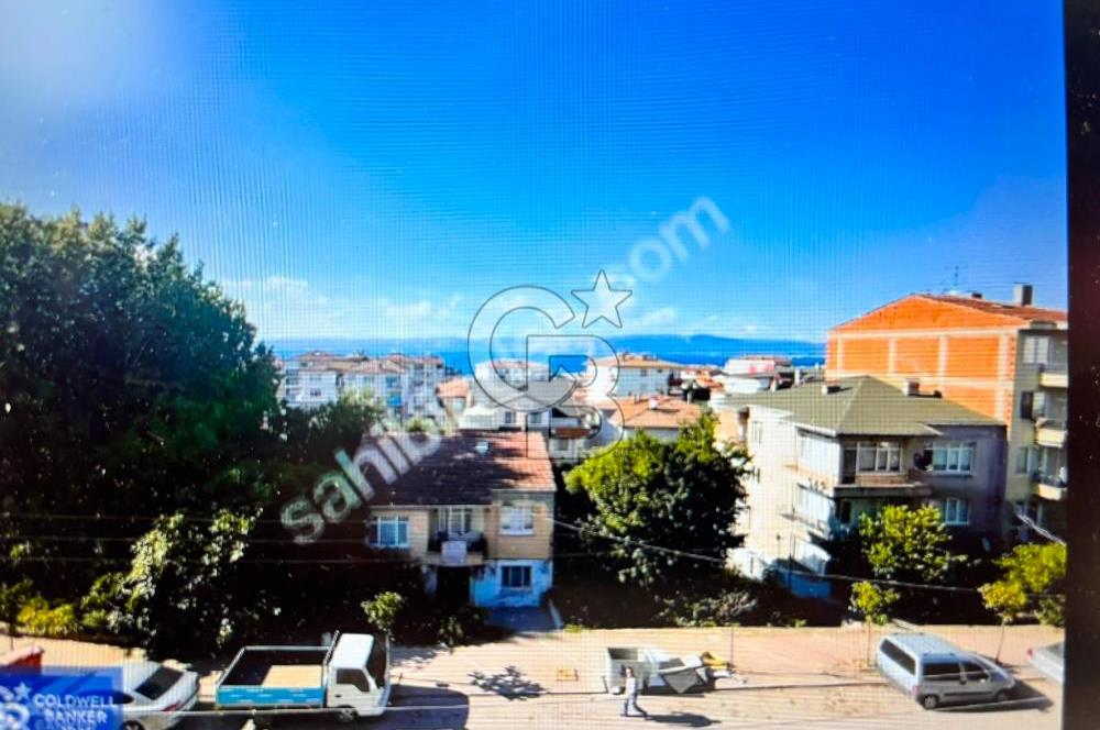 KARAMÜRSEL ÇİFTLİK CADDESİ'NDE SATILIK ARA KAT 2+1 DAİRE