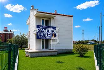 Ayvalık Altınova'da Geniş Bahçeli Müstakil Satılık 2+1 Villa - 1 - 361129