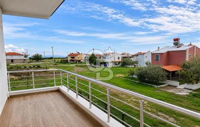 Ayvalık Altınova'da Geniş Bahçeli Müstakil Satılık 2+1 Villa