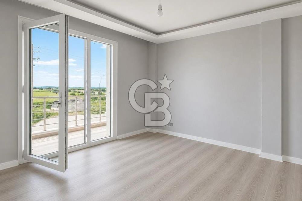Ayvalık Altınova'da Geniş Bahçeli Müstakil Satılık 2+1 Villa