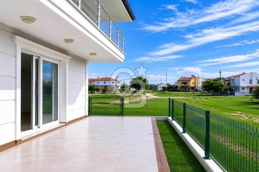 Ayvalık Altınova'da Geniş Bahçeli Müstakil Satılık 2+1 Villa