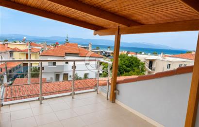ÇEŞME ÇİFTLİKKÖYDE KÖŞE PARSELDE ÖZEL HAVUZLU MÜSTAKİL VİLLA