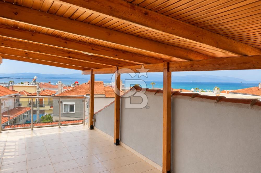 ÇEŞME ÇİFTLİKKÖYDE KÖŞE PARSELDE ÖZEL HAVUZLU MÜSTAKİL VİLLA