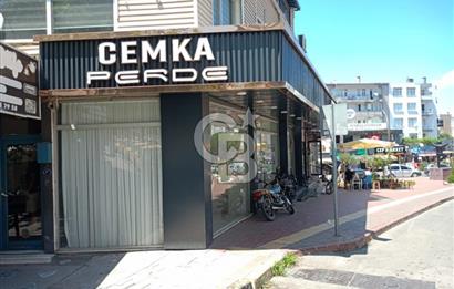 Merkezde Geniş Cepheli 27 m2 Satılık Köşe Dükkan