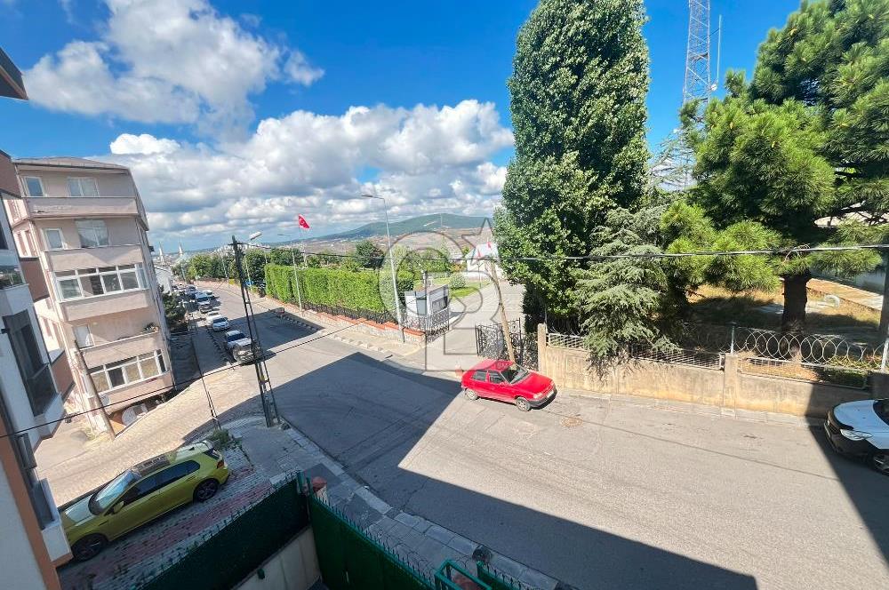 SAFA MAHALLESİ BEKARA UYGUN KİRALIK DAİRE
