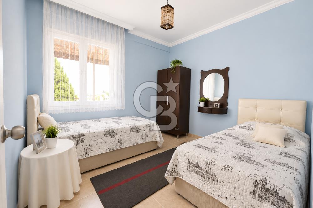 ÇEŞME ÇİFTLİKKÖYDE KÖŞE PARSELDE ÖZEL HAVUZLU MÜSTAKİL VİLLA